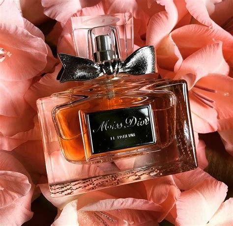 lege parfum fles dior|miss dior le perfume 2012.